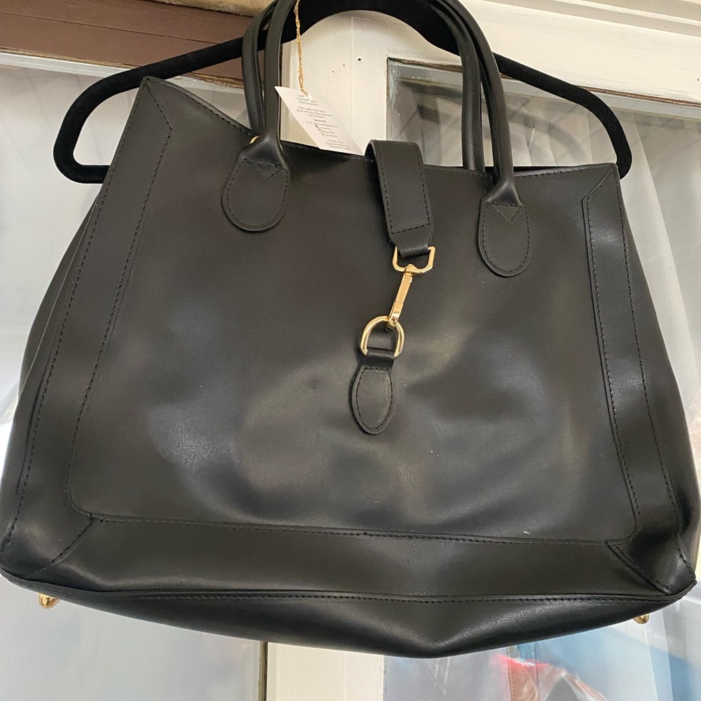 Black genuine italian leather purse
